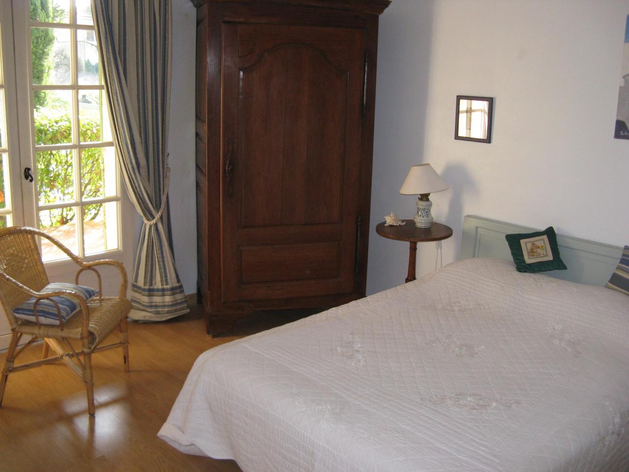 Clos Sainte-Garde Saint Didier  Extérieur photo