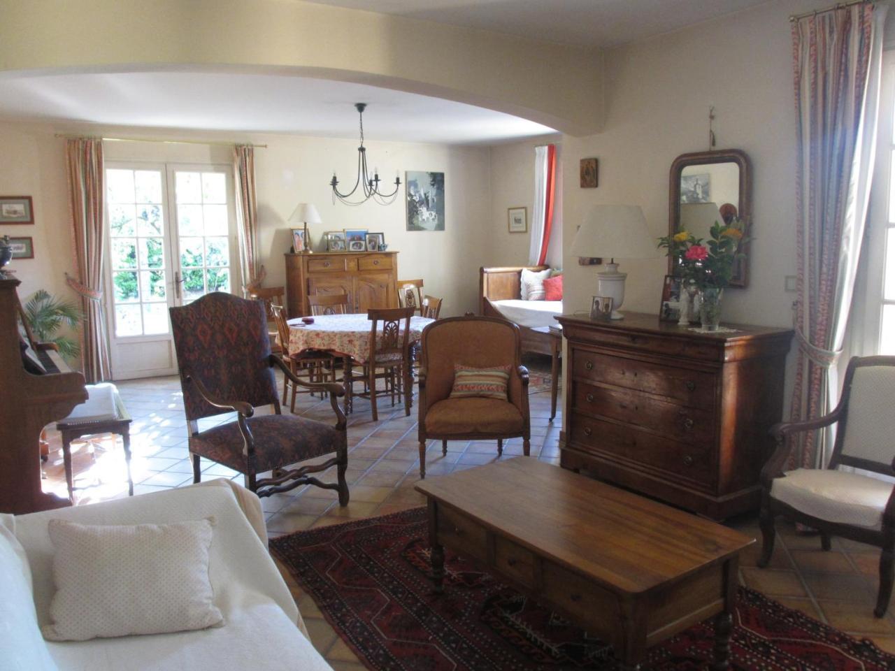 Clos Sainte-Garde Saint Didier  Extérieur photo